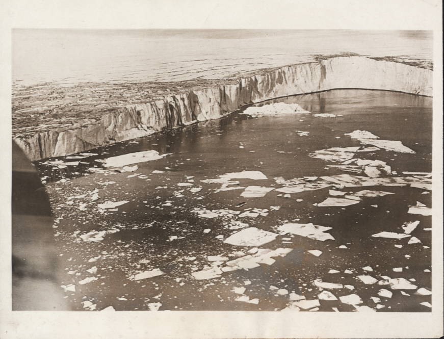 Photographies : conquête de l’Arctique (BAnQ)